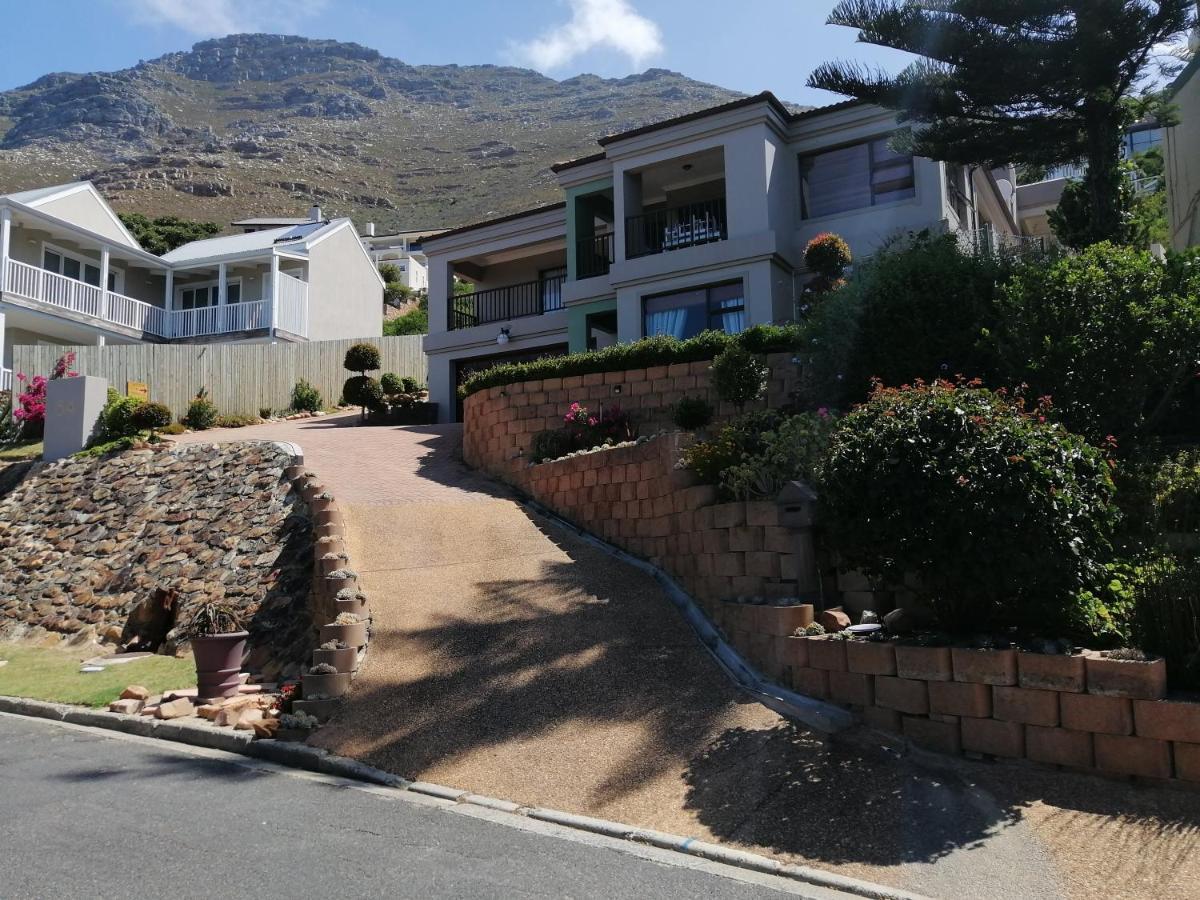 Froggy At The Pond Apartment Simon's Town Exterior photo